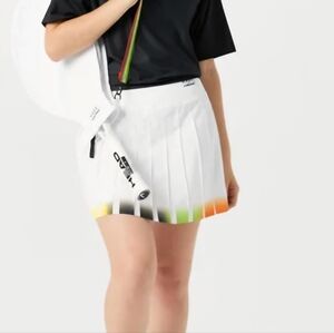 258B. Head Vogue White Pleated Tennis Skirt  - Size Medium
